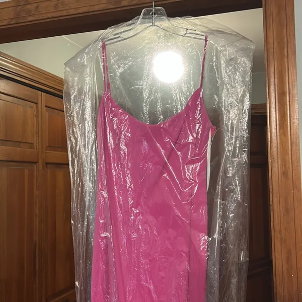 Katie May Gina Hot Pink Spaghetti Strap Formal Gown Size Medium - Image 5