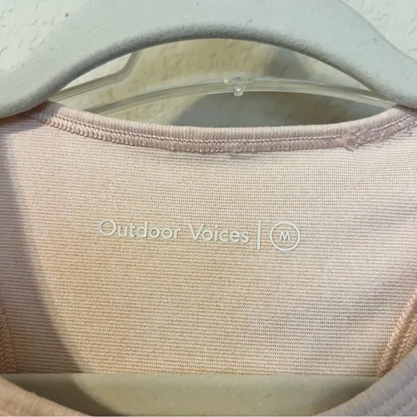 Outdoor Voices Light Peach Workout Top and Leggings Set - Image 3