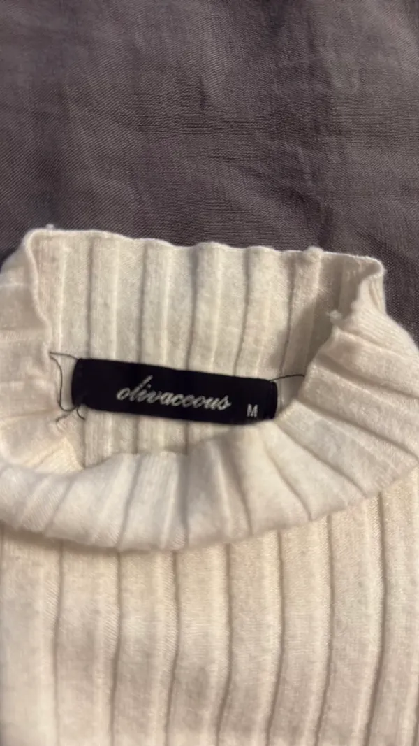 White Turtleneck Top Size M - Image 3