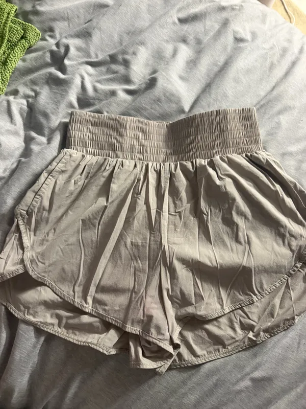 Amazon Athletic Shorts Grey - Image 2