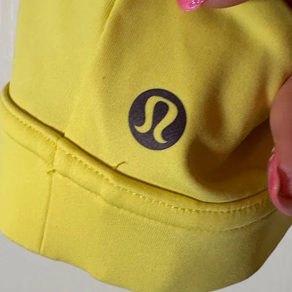Lululemon License to Train Triangle Bra Light Support A/B Cup Logo Size 12. - Image 5