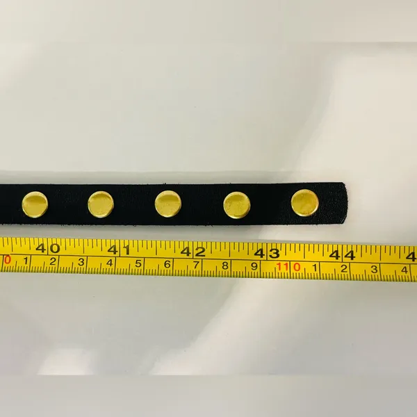JEUN BANG Women’s Black Slim Belt with‎ Gold Studs - Image 8