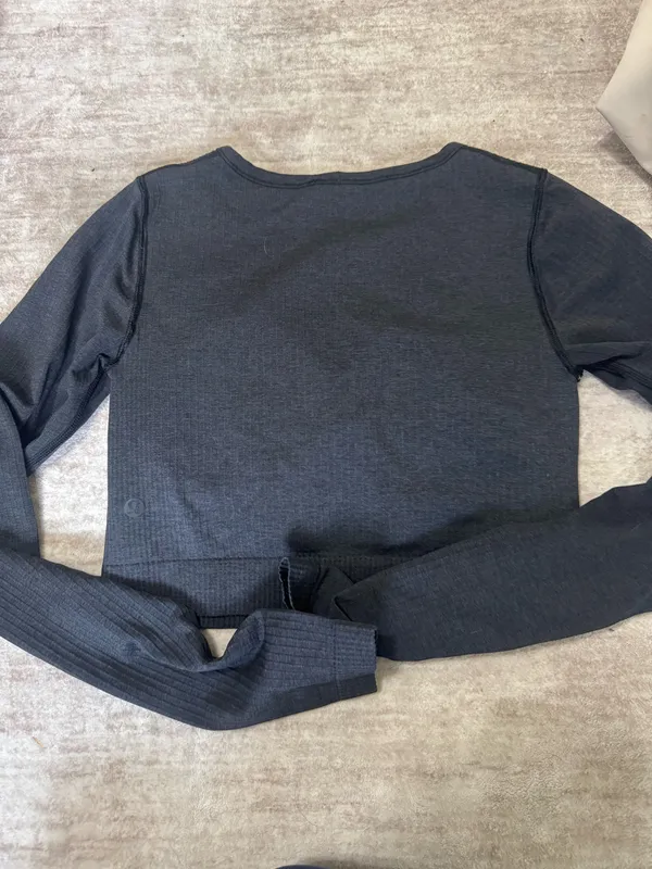 lululemon ebb to street long sleeve dark gray size 6 - Image 3