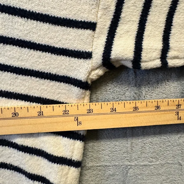 2160 | Old Navy SoSoft Striped Heart Cardigan Sweater White Women Large - Image 3