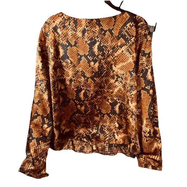 Ann Taylor Blouse Top XL ‎ Animal Print Cowl Neck Long Sleeve Lightweight New - Image 2