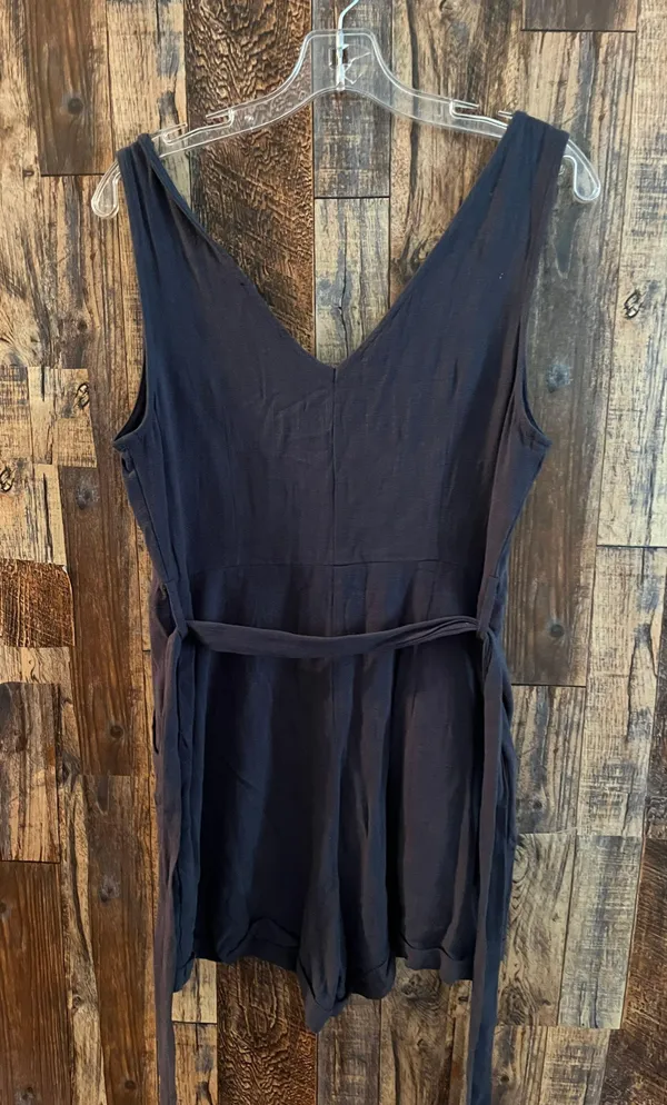 VICI - GARNER POCKETED BUTTON DOWN TIE ROMPER - NAVY - Image 3
