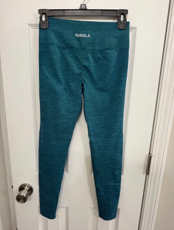 Aurola Amazon Leggings Scrunch Seamless - Image 3