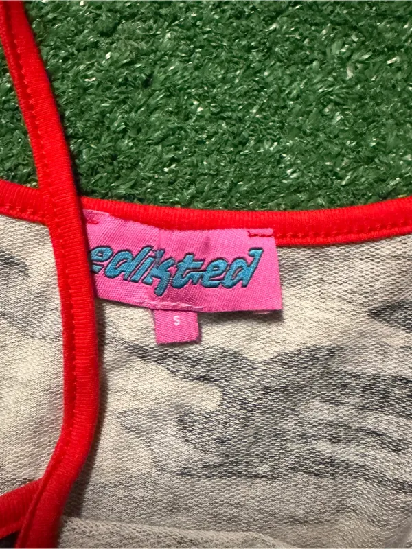Edikted Camo Tank Top with Red Trim and Rhinestone "I ♥ LA" - Image 2