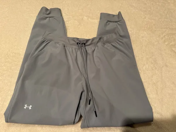 Under Armour Joggers light blue  - Image 2