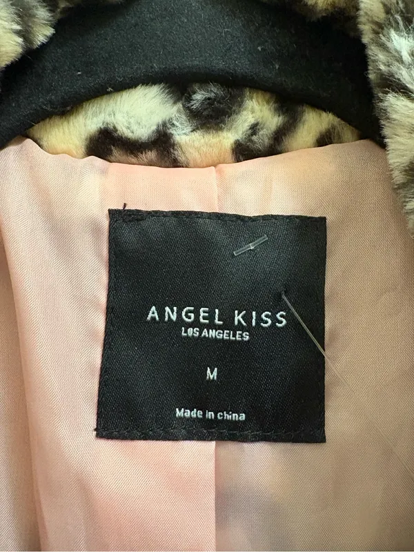 Angel Kiss Leopard Print Faux Fur Jacket - Image 2