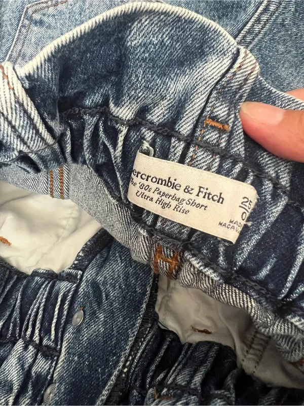 Abercrombie paperbag High-Waist Rolled Hem Denim Shorts - Blue - Image 7
