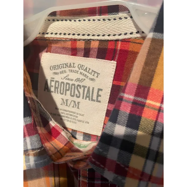 PreOwned Canyon Plaid button front shirt, Size M, $20, B51 - Image 3