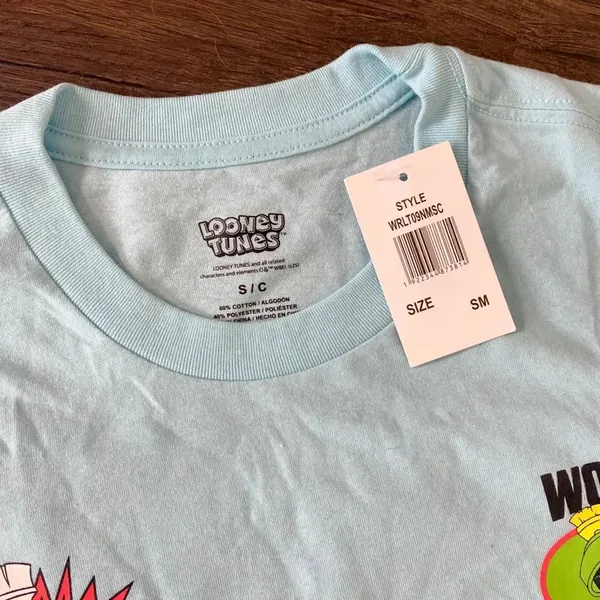 NWT light blue Looney Tunes graphic tee Marvin the Martian "Racing Club" - Image 3