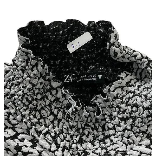 Zara Black & White High Neck Shirt Women Top Size Large | 7-1 - Image 3