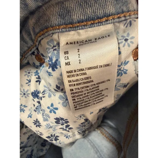 American Eagle Womens 2 Next Level Stretch Distressed Floral Denim Shorts Light - Image 6