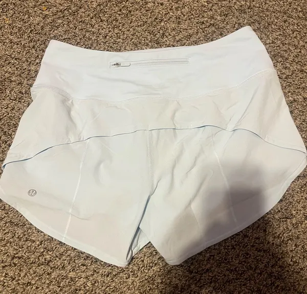 Lululemon Shorts Speed Up 4" High-Rise - Image 2