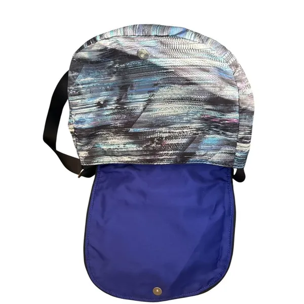 Ivivva By Lululemon Stylish Multicolor Shoulder Bag - Image 4