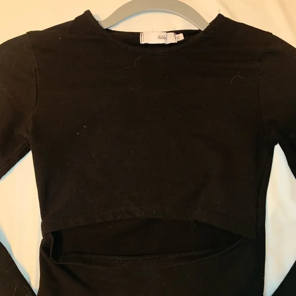 Adika Long Sleeve Cut-Out Cropped Top - Image 2