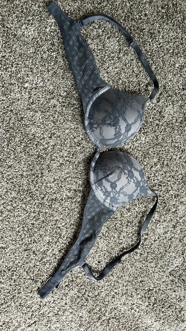 Victoria's Secret Bra - Image 4