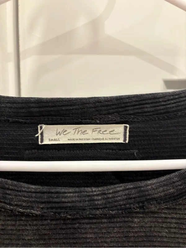 We the Free Total Eclipse Top Size Small - Image 3