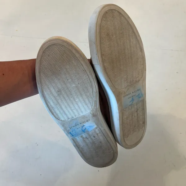 JENNI KAYNE- Suede Mule Slip On Sneakers Honey Tan Brown Size 10 - Image 8