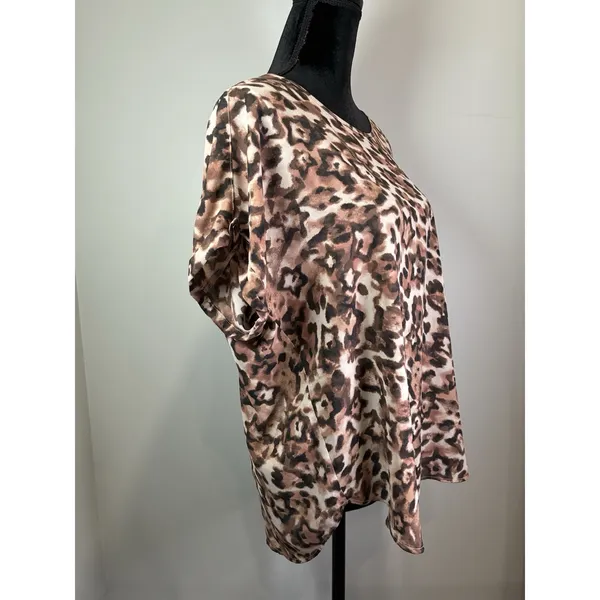 Maurices Womens Leopard Print Short‎ Sleeve Zipper Back Blouse Brown Size L - Image 3