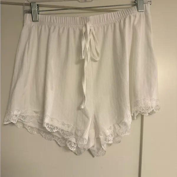 NWOT Large Shein White Pajama Set - Image 4