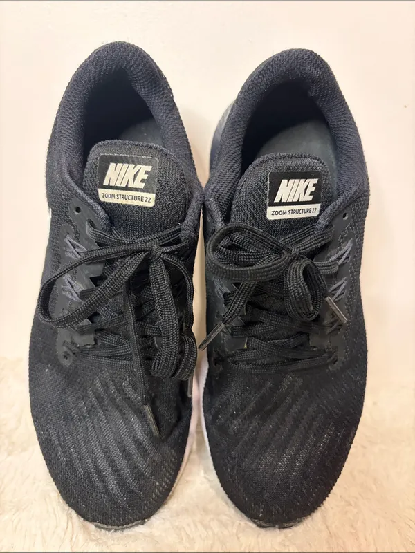 Nike Zoom Structure 22 Running Sneakers Black White Athletic Athleisure SZ 7.5 - Image 2