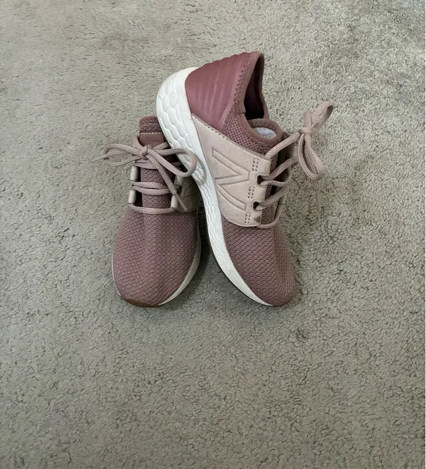 New Balance Sneakers - Image 2