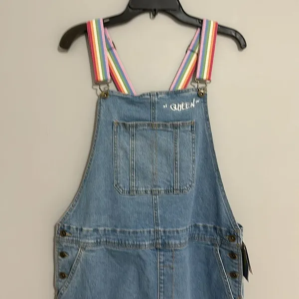 Take Pride Rainbow QUEEN Denim Bib Short Overall's Sz. Large NEW - Image 3