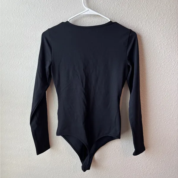 Abercrombie & Fitch Black Long Sleeve Bodysuit - Image 3