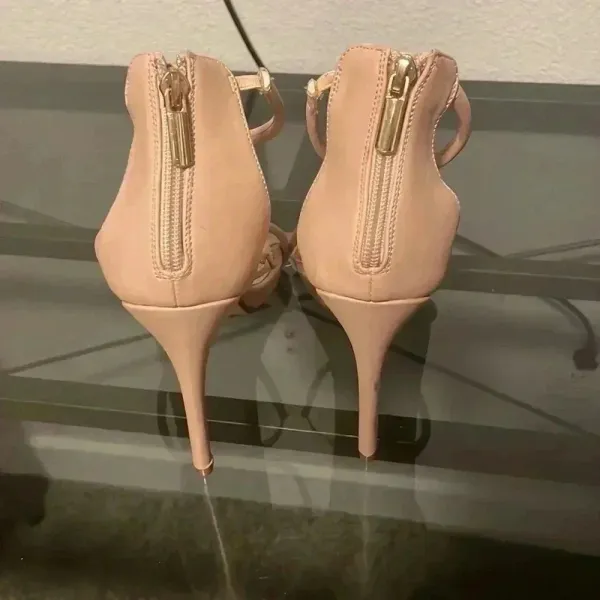 Shoedazzle Women's Nude Strappy High Heel‎ Size 9.5 - Image 5