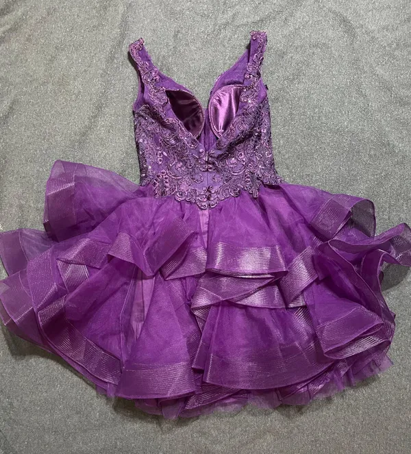 Ellie Wilde Homecoming Dress - Image 4