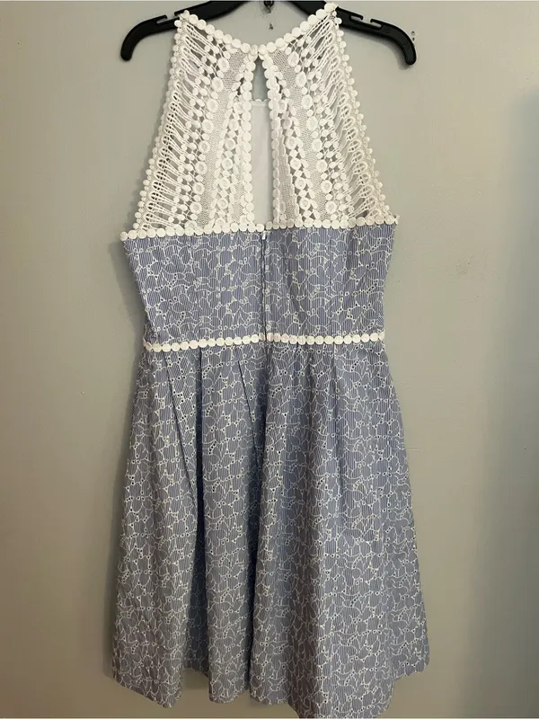 Lilly Pulitzer Light Blue Lace‎ Fit-and-Flare Dress with White Trim - Image 4