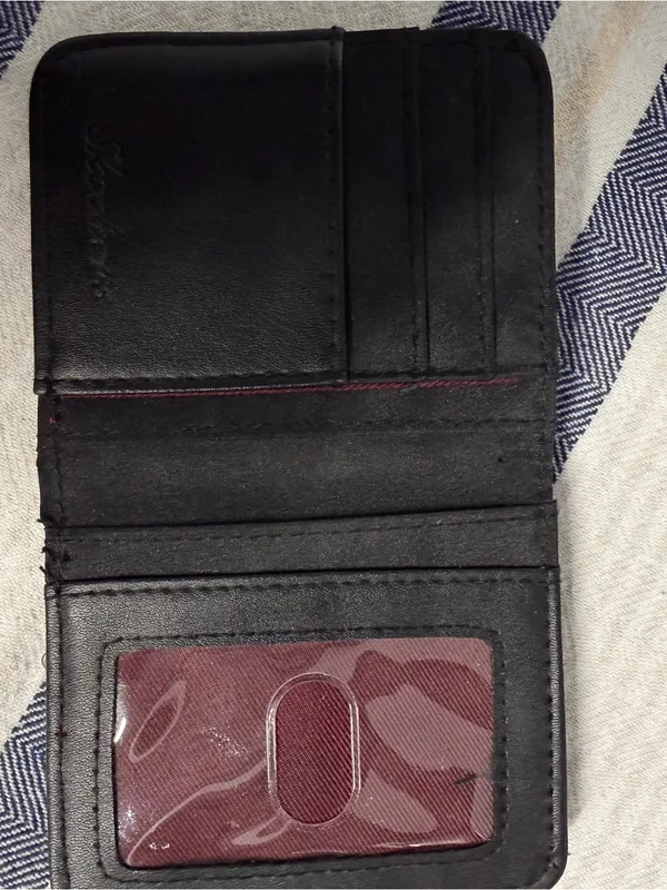 Skechers Trifold Wallet Burgundy Black Card Holder ID Organizer Compact Wallet - Image 2