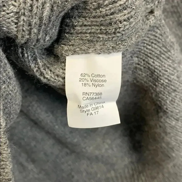 Madewell bell sleeve gray sweater - Image 4