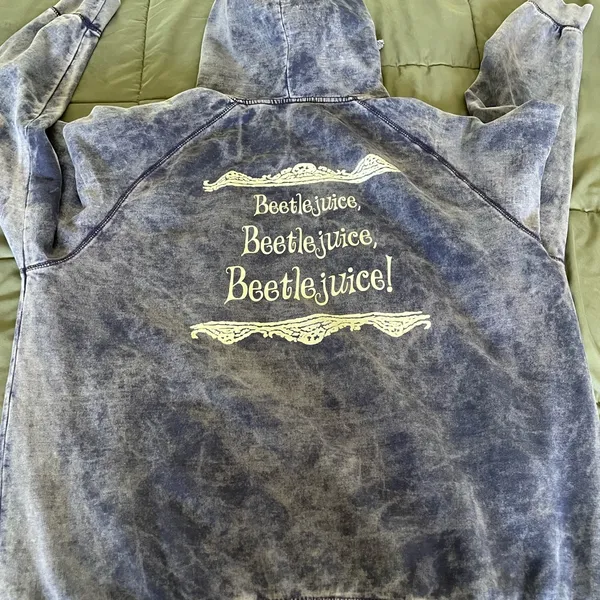 Source Unknown RetroKid X Beetlejuice Lydia Purple Graphic Womans Hoodie 2XL - Image 7