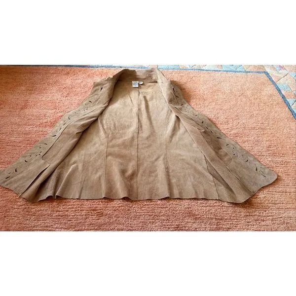 Coldwater Creek Leather Vest Size M Tan Western Boho Embroidered - Image 5