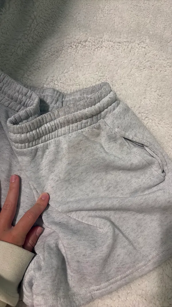 medium usa sweatshorts Gray - Image 4