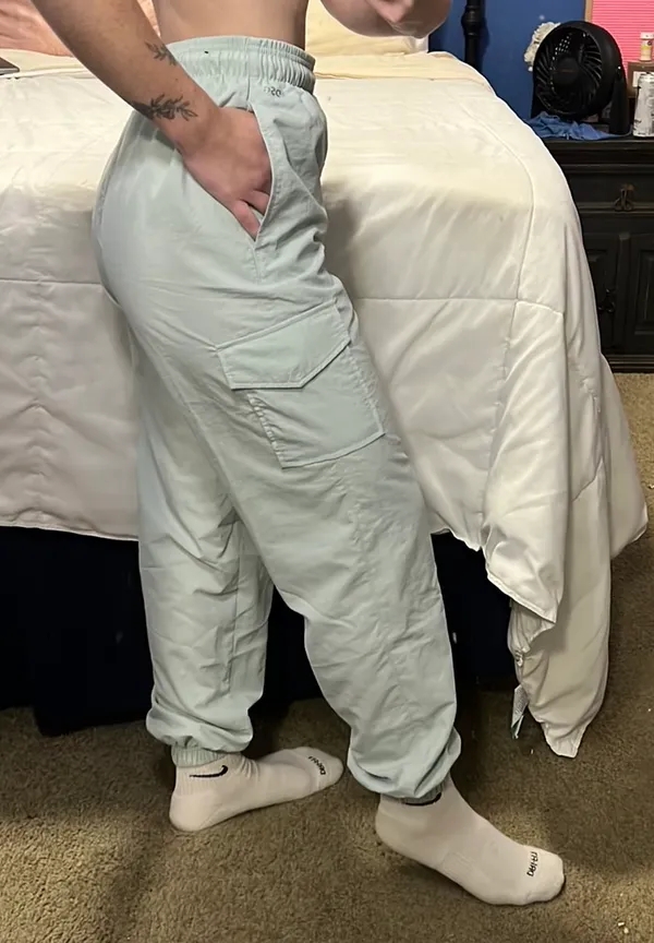DICK'S Sporting Goods DSG Cargo Joggers - Image 2