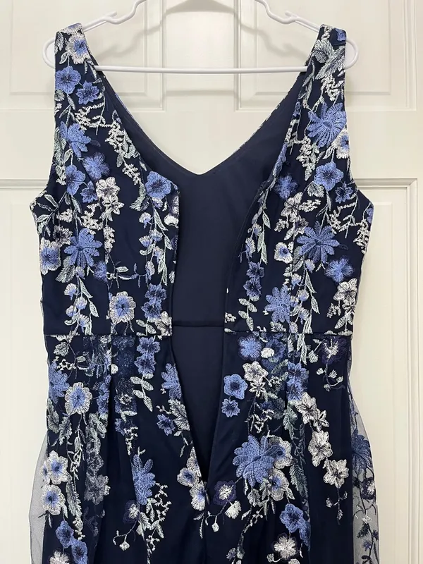 Alex Evenings Navy Floral Embroidered V-Neck Midi Dress - Size 10 - Image 13