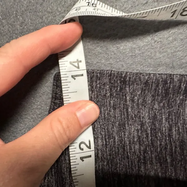 Lululemon Tank Top Womens 6* Heather Gray Cool Racerback Tank Top Pullover - Image 8