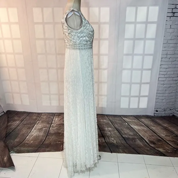 Sue Wong NWT white beaded pleated white lace formal gown size 0 - Image 5