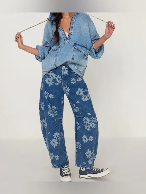 NWT Free People We The Free Good Luck Printed Barrel Jeans - laser Daisy - 33 - Image 2
