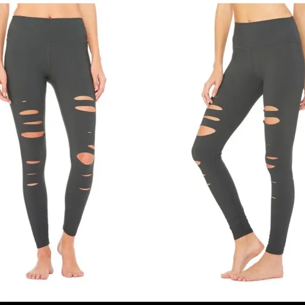 Alo Yoga‎ Ripped Warrior Gray Leggings Size XS - Image 2