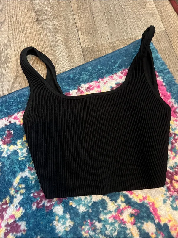 Aritzia Black Ribbed Square-Neck Crop Tank Top - Image 6