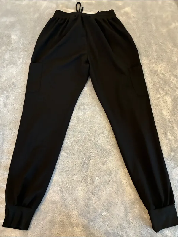 Women’s Scrubaid Brand Black Drawstring Scrub Cargo Joggers Size Medium - Image 3
