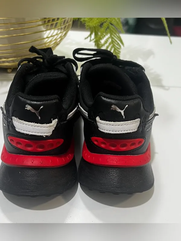 Puma Black & Red Low-Top Athletic Sneakers (EUR 38 / US 6C) - Image 4