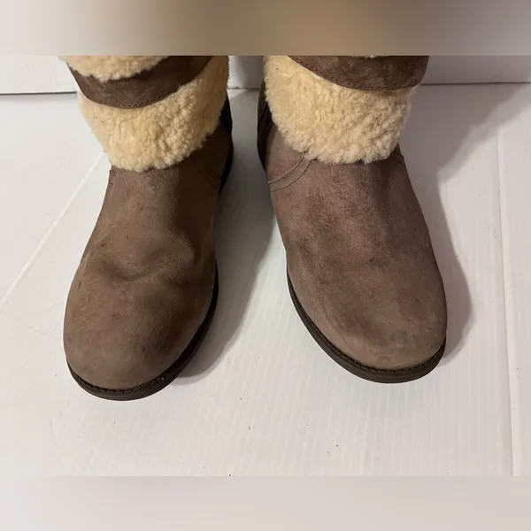 UGG SN 1006039 brown suede sheepskin-lined winter boots women size 8 - Image 4