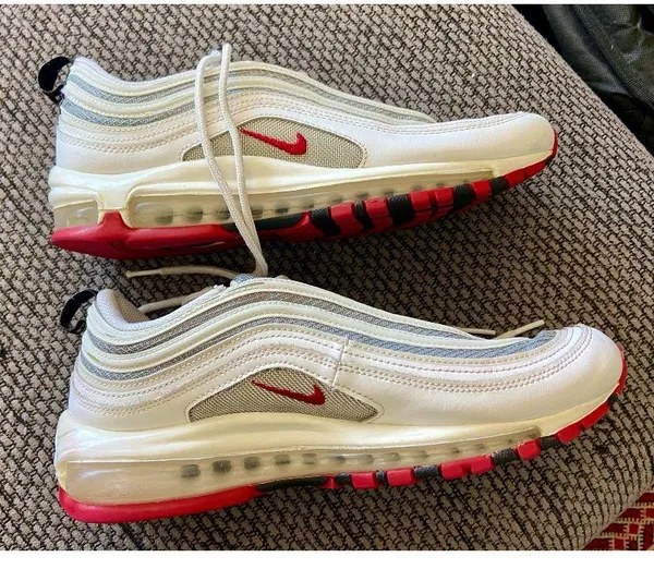 NWOB $190 Air Max White With Gray/Red Accents Tennis Shoes, Men’s Size US 9 - Image 3